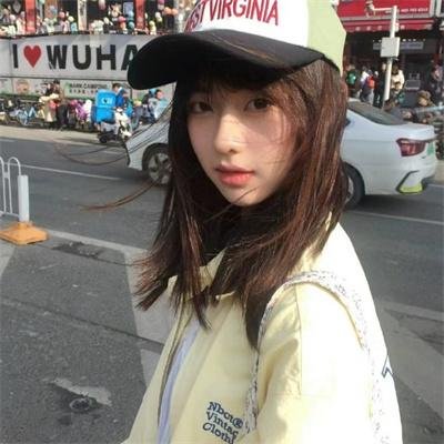 花吃了那女孩